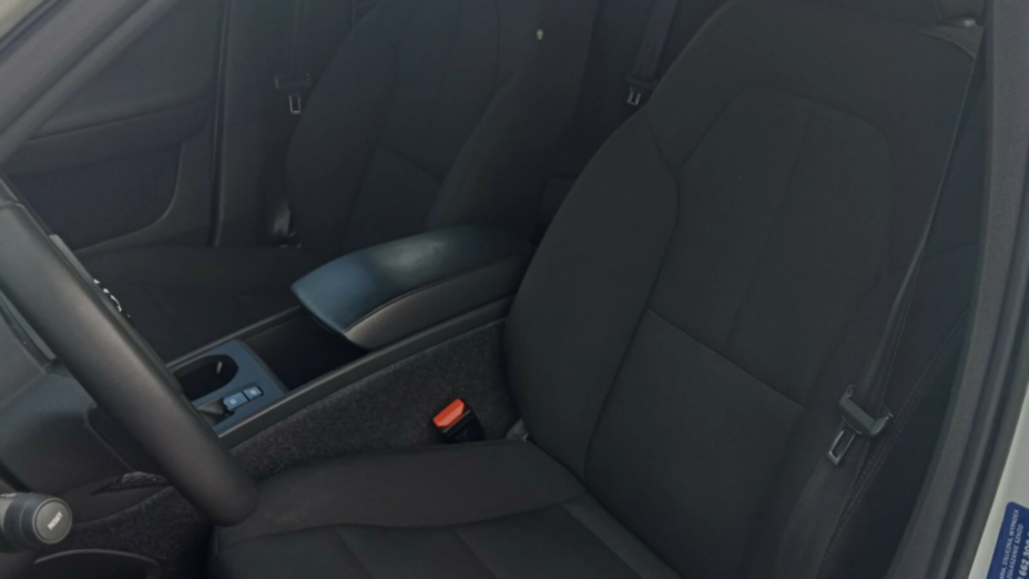 VOLVO XC40 XC40 T3 Momentum Core aut