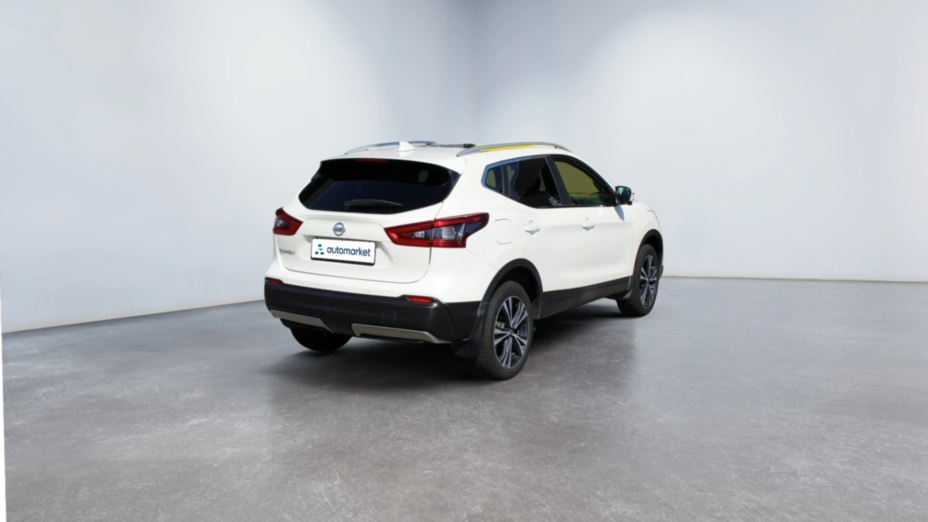 NISSAN Qashqai Qashqai 1.3 DIG-T N-Connecta