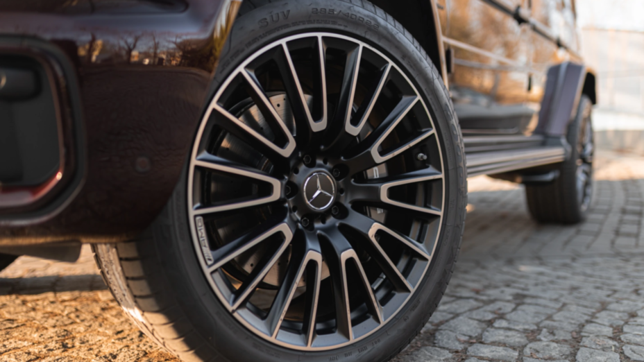MERCEDES-BENZ Klasa G AMG G 63