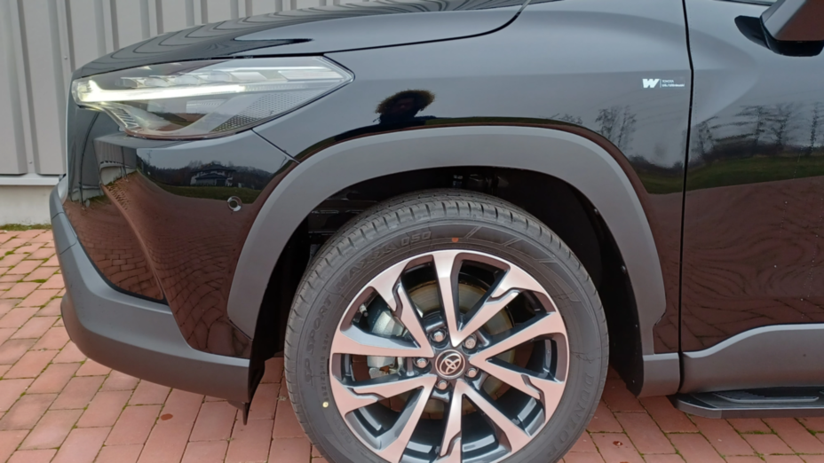TOYOTA Corolla Cross Corolla Cross 2.0 Hybrid Executive Nowy