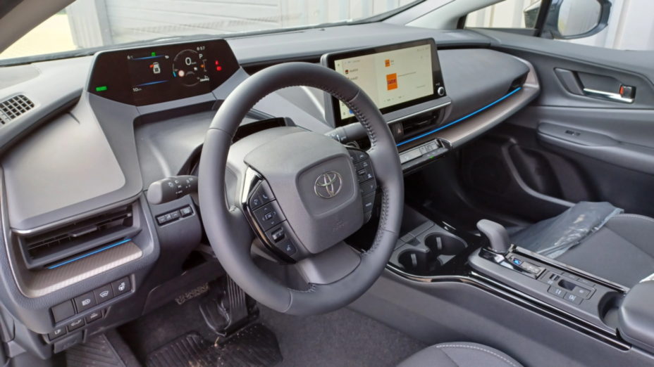 TOYOTA Prius Prius Plug-in 2.0 Hybrid Prestige Nowy