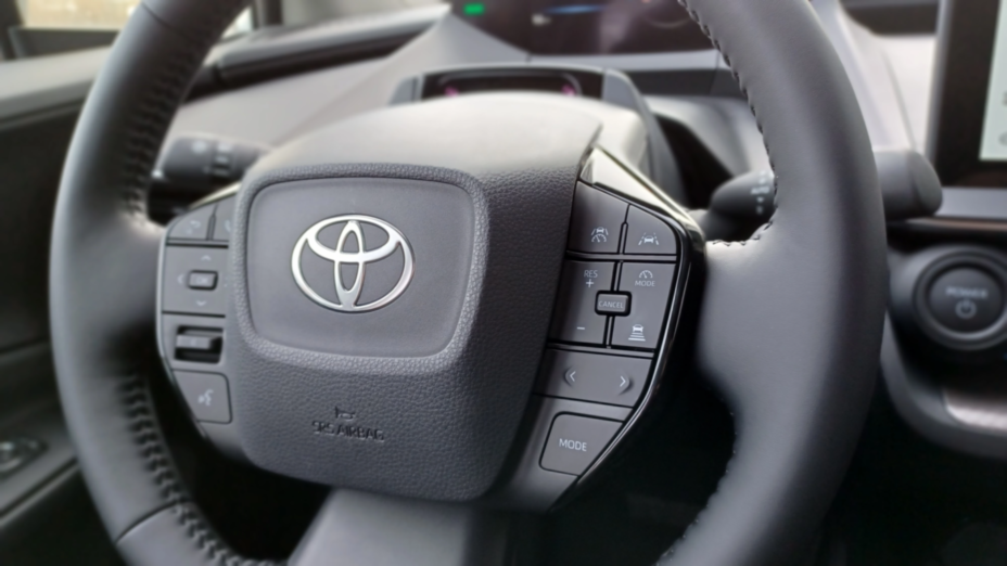 TOYOTA Prius Prius Plug-in 2.0 Hybrid Prestige Nowy