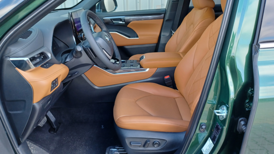 TOYOTA Highlander Highlander 2.5 Hybrid Executive Nowy
