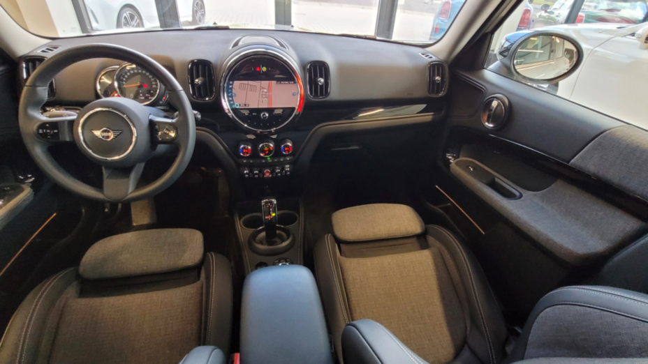 MINI [BMW] Countryman Cooper Classic Trim aut