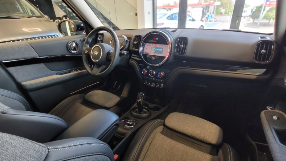 MINI [BMW] Countryman Cooper Classic Trim aut