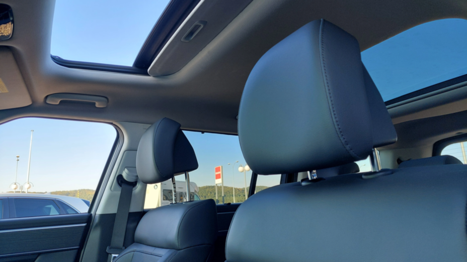 HYUNDAI Santa Fe Santa Fe 1.6 T-GDI HEV Platinum 4WD aut 7os. Nowy