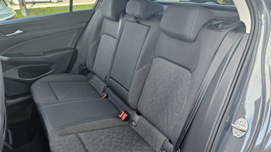 VOLKSWAGEN Golf Golf VIII 1.5 TSI Life Plus Nowy