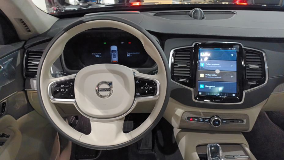 VOLVO XC90 XC90 T8 AWD Plug-In Hybrid Ultra Dark 7os aut Nowy
