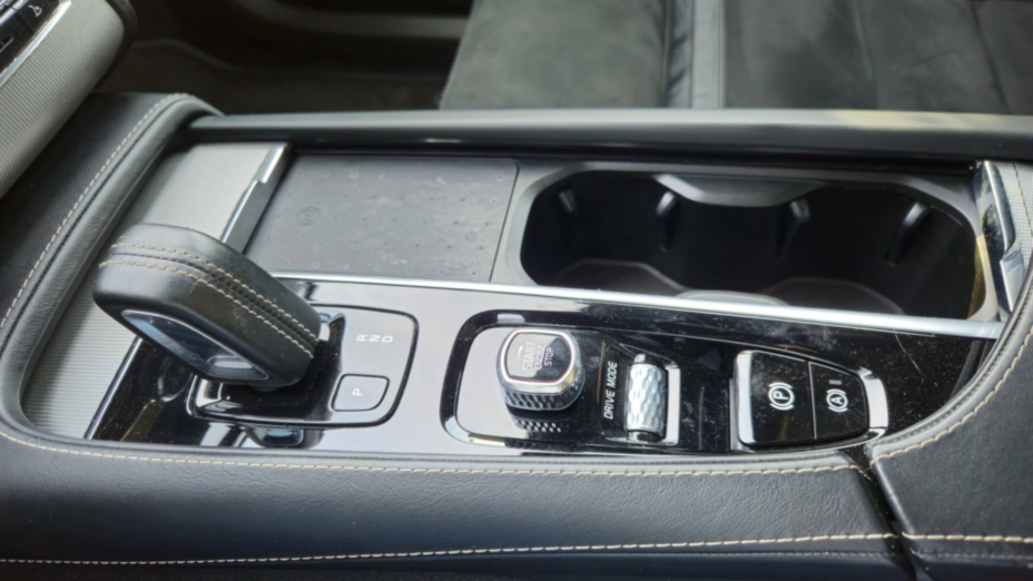 VOLVO XC90 XC90 B5 D AWD R-Design aut