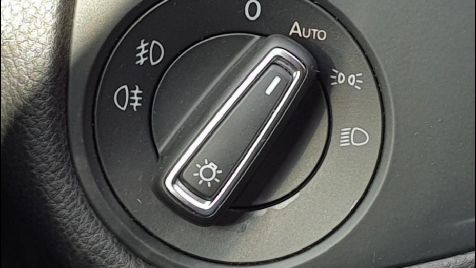 VOLKSWAGEN Golf Golf VII 1.5 TSI BMT Comfortline
