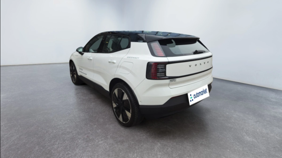 VOLVO EX30 EX30 69kWh Twin Motor Ultra