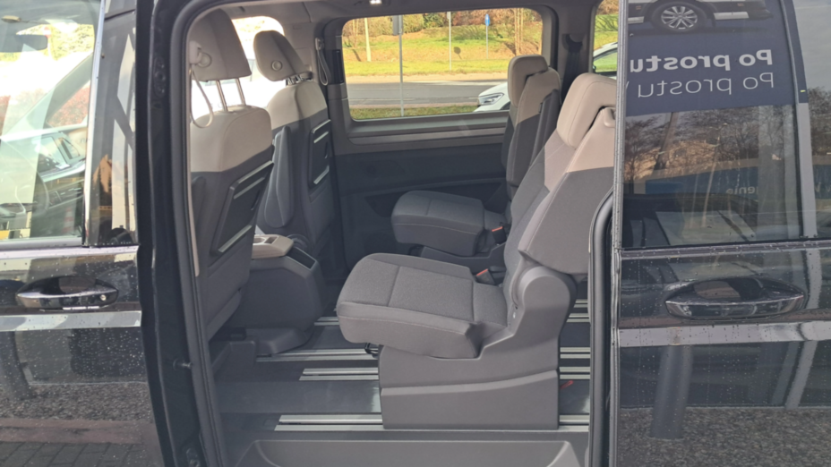 VOLKSWAGEN Multivan Multivan 2.0 TDI L2 Life DSG Nowy
