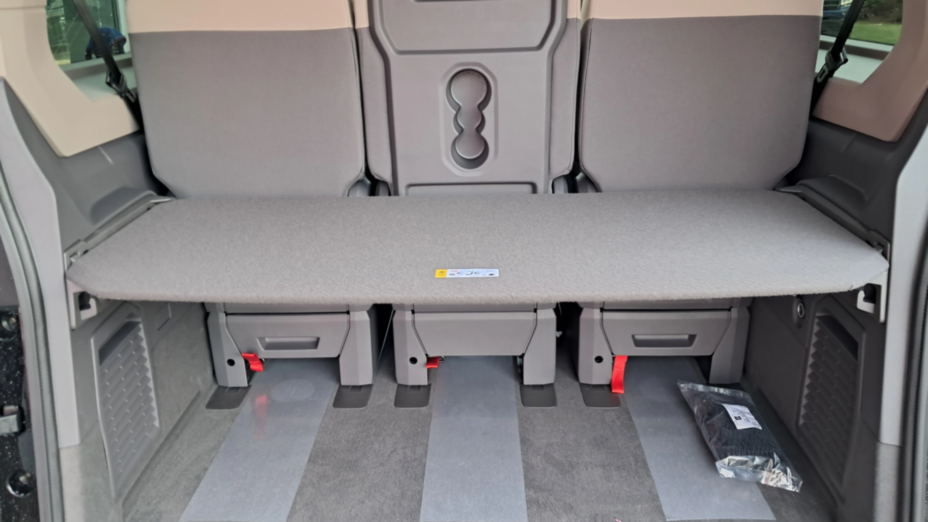 VOLKSWAGEN Multivan Multivan 2.0 TDI L2 Life DSG Nowy