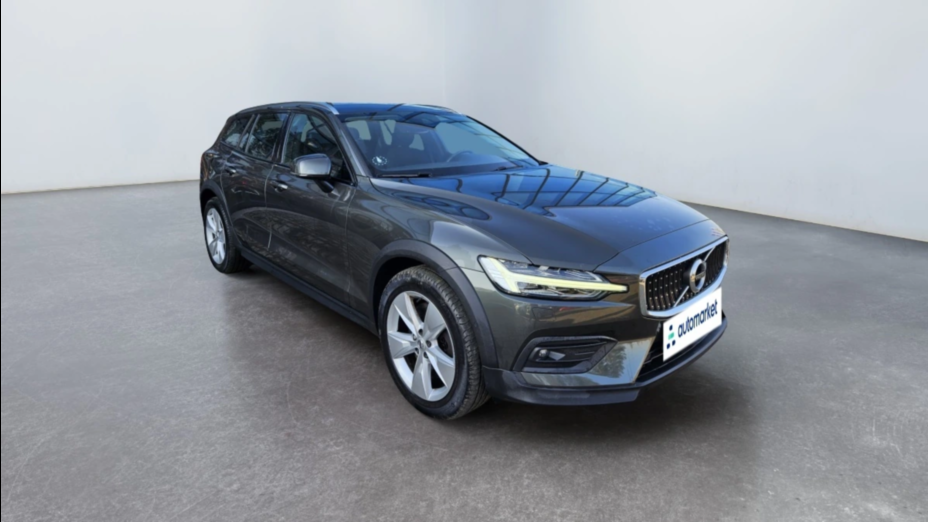 VOLVO V60 V60 CC D4 AWD aut