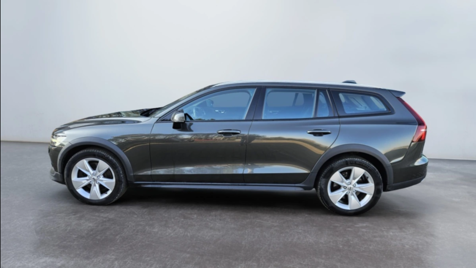 VOLVO V60 V60 CC D4 AWD aut