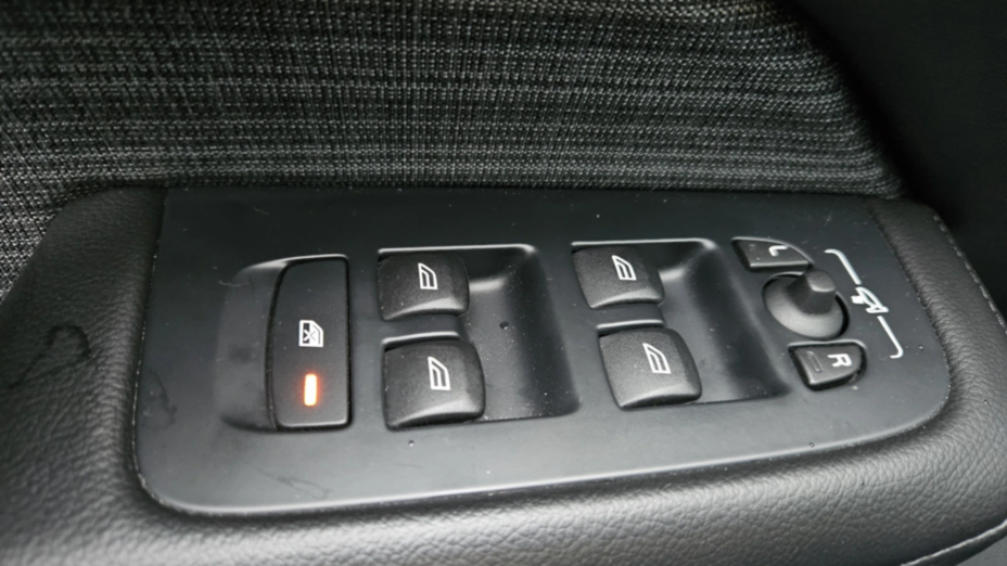 VOLVO V60 V60 B3 B Core aut