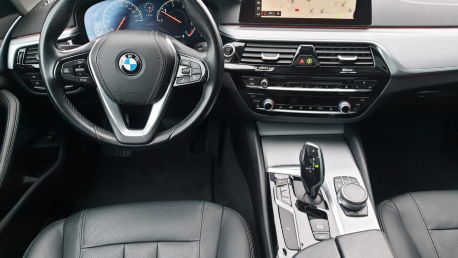 BMW Seria 5 520d xDrive mHEV Business Edition aut