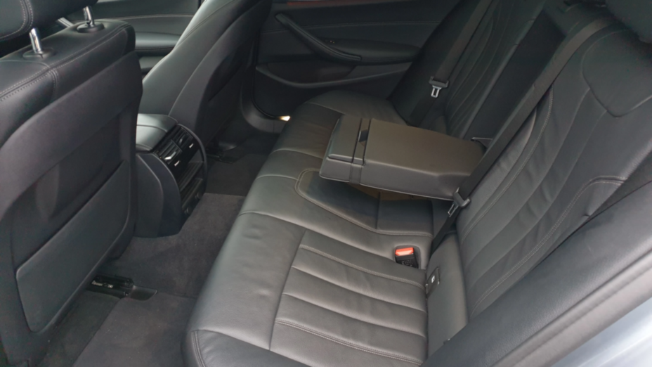 BMW Seria 5 520d xDrive mHEV Business Edition aut