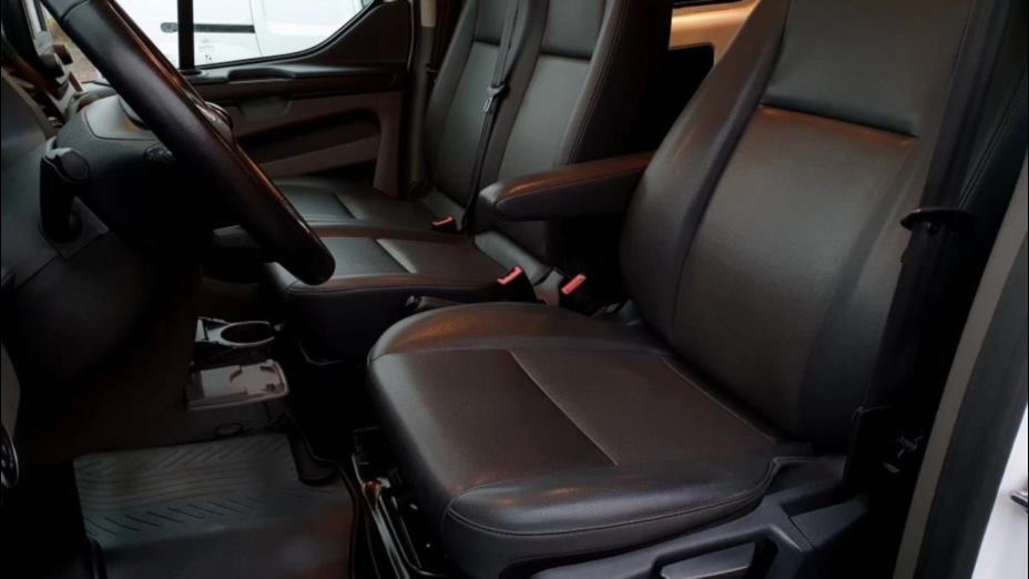 FORD Transit Custom Transit Custom Kombi 320 L2H1 Trend