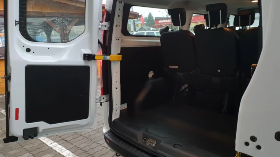 FORD Transit Custom Transit Custom Kombi 320 L2H1 Trend