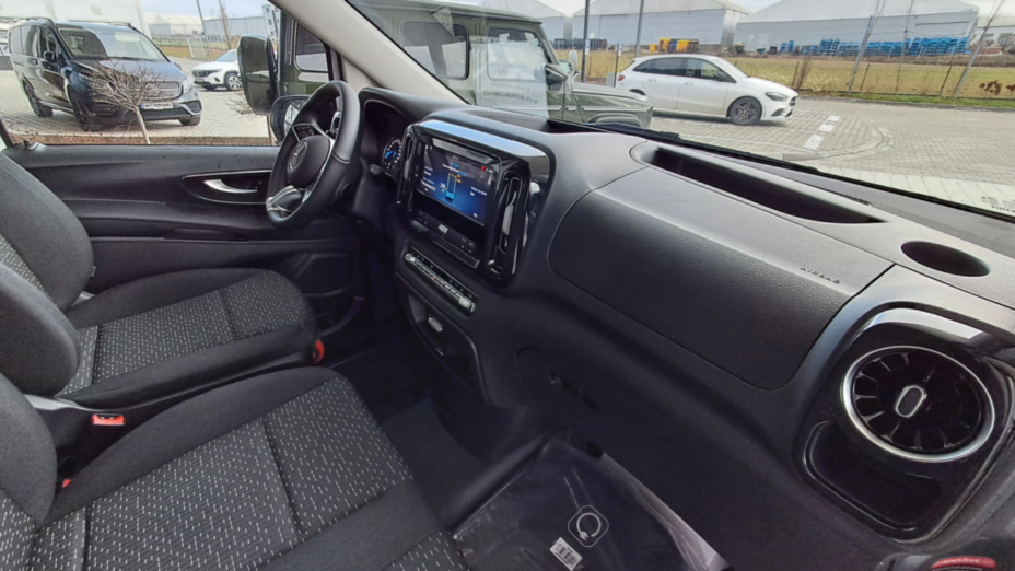 MERCEDES-BENZ Vito eVito 112 L2 60kWh 447.603 Nowy