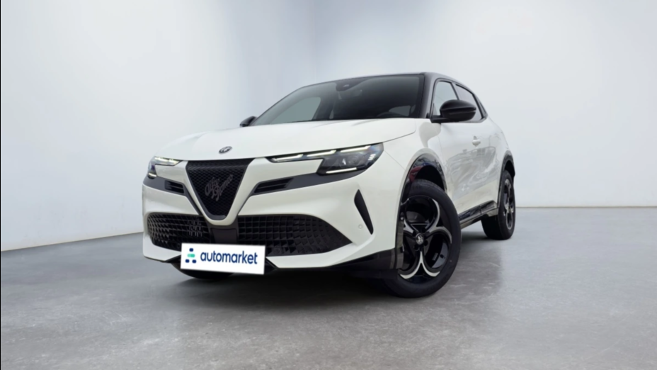 ALFA ROMEO Junior Junior 1.2 mHEV Ibrida eDCT Nowy