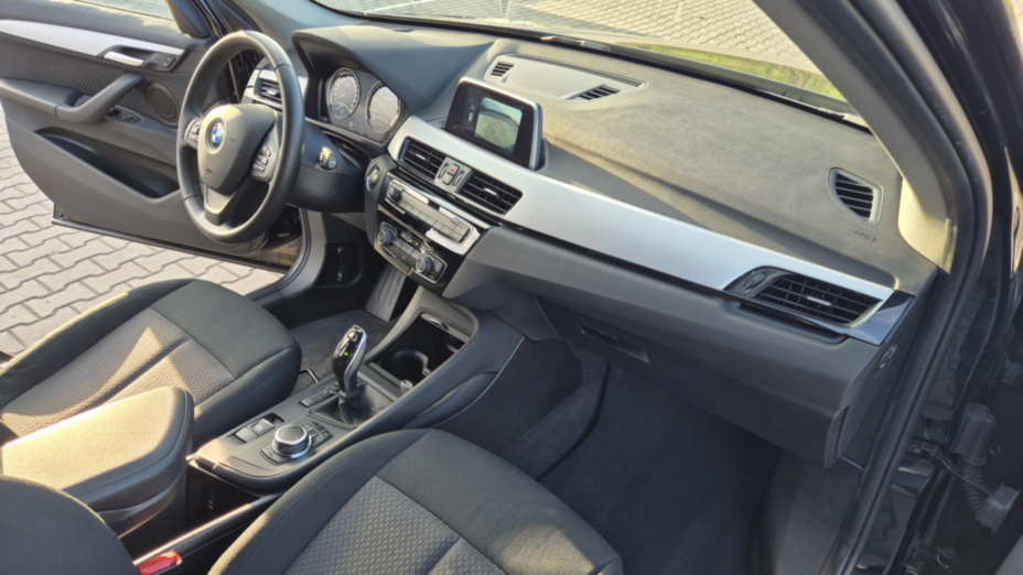 BMW X1 X1 sDrive18i Advantage aut