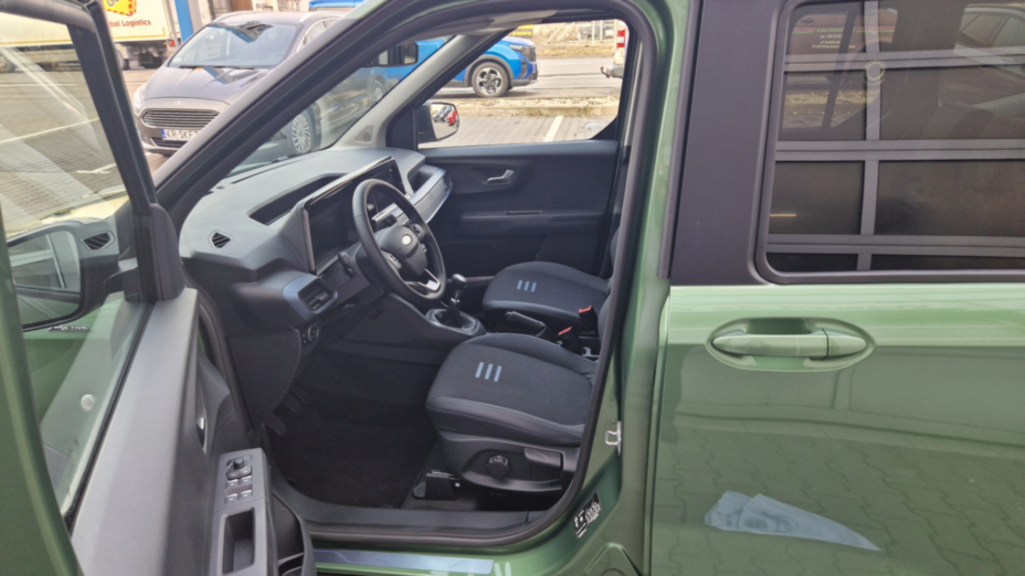 FORD Tourneo Courier Tourneo Courier 1.0 EcoBoost Active Nowy