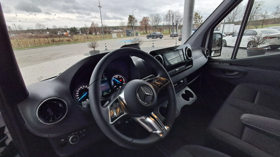 MERCEDES-BENZ Sprinter eSprinter 314 (81 kWh) Long Select L3H2 RWD 907.635 14m3 Nowy