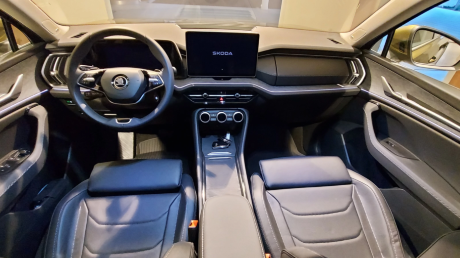 SKODA Kodiaq Kodiaq 1.5 TSI mHEV 4x2 Selection DSG Nowy