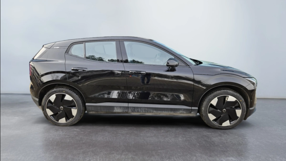 VOLVO EX30 EX30 69kWh Twin Motor Ultra
