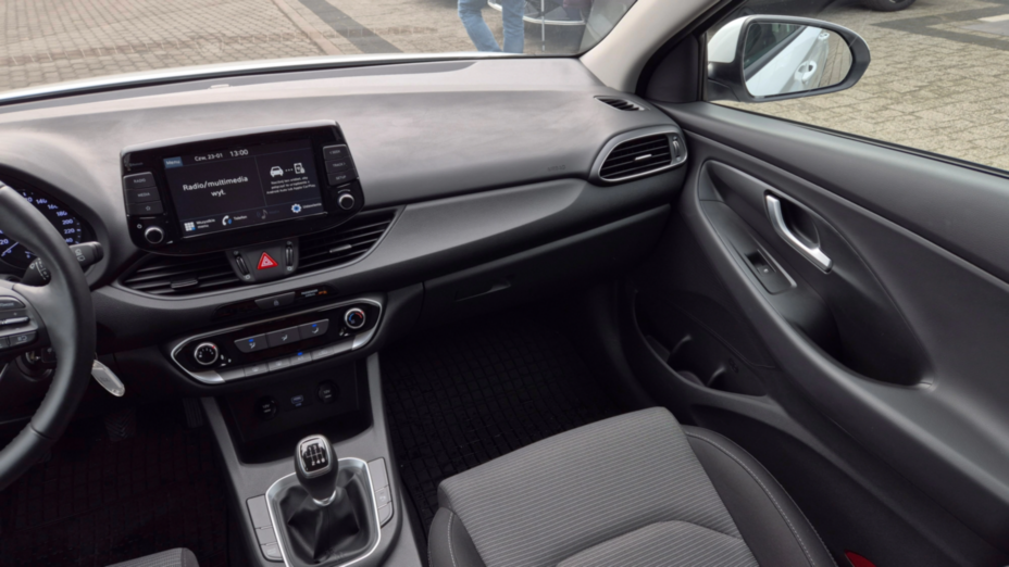 HYUNDAI i30 i30 1.5 T-GDI 48V Modern