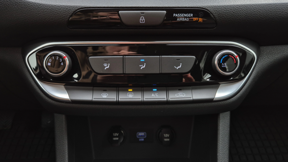 HYUNDAI i30 i30 1.5 T-GDI 48V Modern