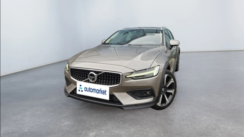 VOLVO V60 V60 CC B4 D AWD aut