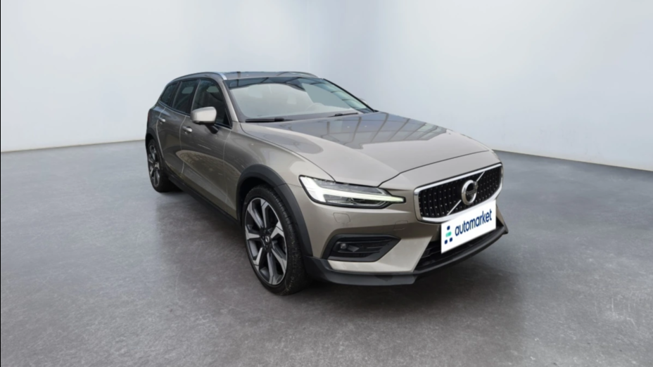 VOLVO V60 V60 CC B4 D AWD aut