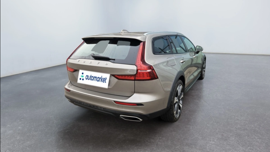 VOLVO V60 V60 CC B4 D AWD aut