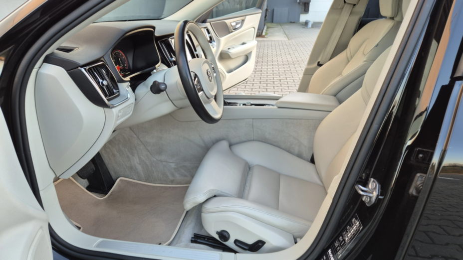 VOLVO S60 S60 T5 AWD Inscription aut