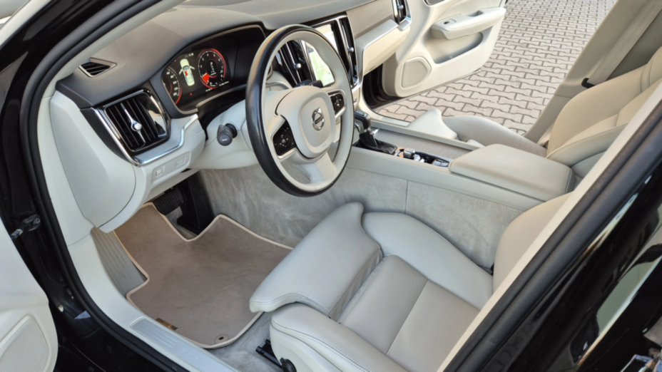 VOLVO S60 S60 T5 AWD Inscription aut