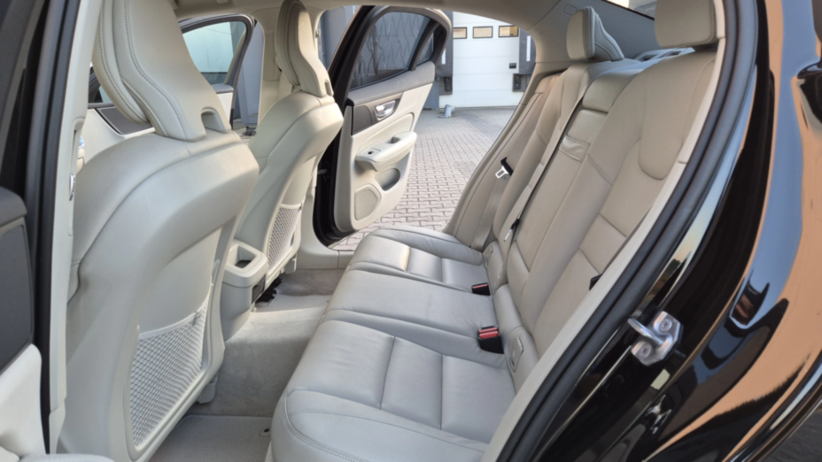 VOLVO S60 S60 T5 AWD Inscription aut