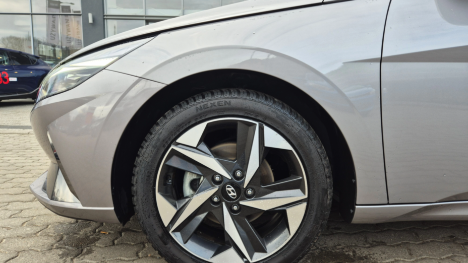 HYUNDAI Elantra Elantra 1.6 Smart CVT
