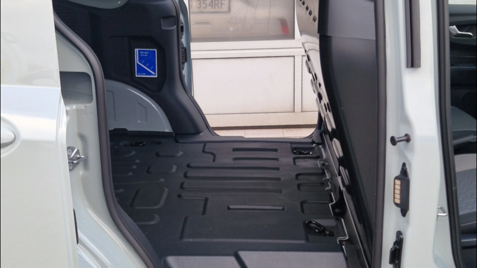 FORD Transit Courier Transit Courier 1.0 EcoBoost 1,9t Limited aut Nowy