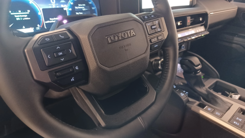 TOYOTA Land Cruiser LC 2.8 D-4D Invincible aut Nowy