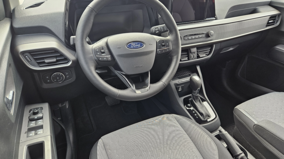 FORD Tourneo Courier Tourneo Courier 1.0 EcoBoost Titanium aut Nowy