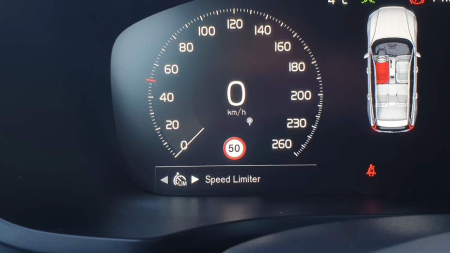 VOLVO V60 V60 D3 Momentum Pro