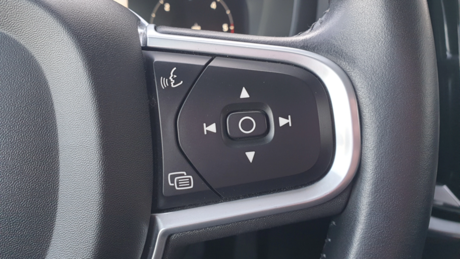 VOLVO V60 V60 D3 Momentum Pro