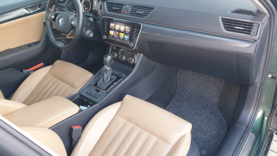 SKODA Superb Superb 1.5 TSI Style DSG