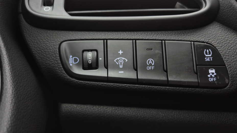 HYUNDAI i30 i30 1.0 T-GDI Smart
