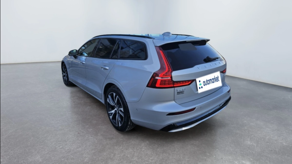 VOLVO V60 V60 B4 D Plus Dark aut