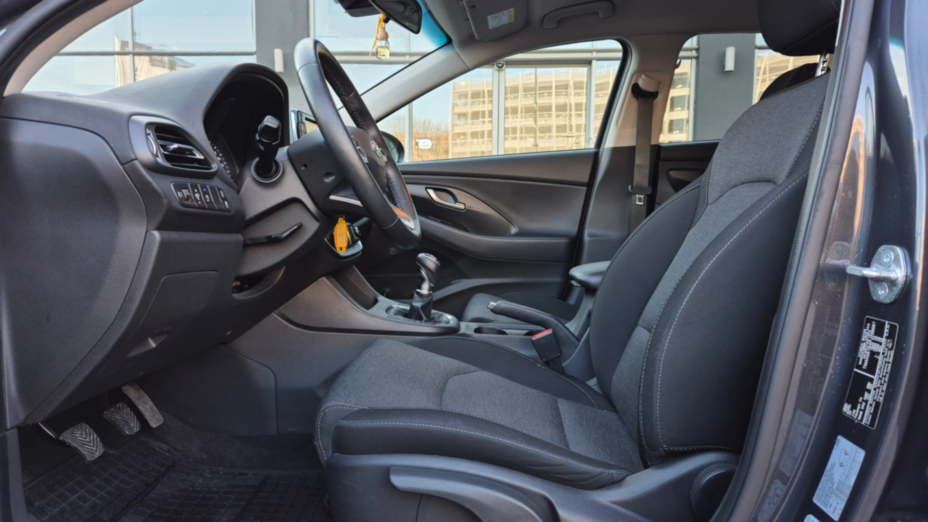 HYUNDAI i30 i30 1.0 T-GDI Smart