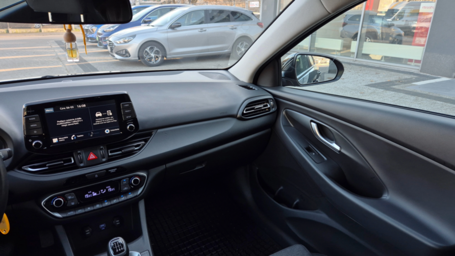 HYUNDAI i30 i30 1.0 T-GDI Smart